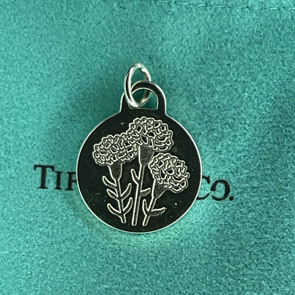 Tiffany & Co. Go Women Japan 2022 Marathon Limited Pendant Charm ONLY - Picture 2 of 4